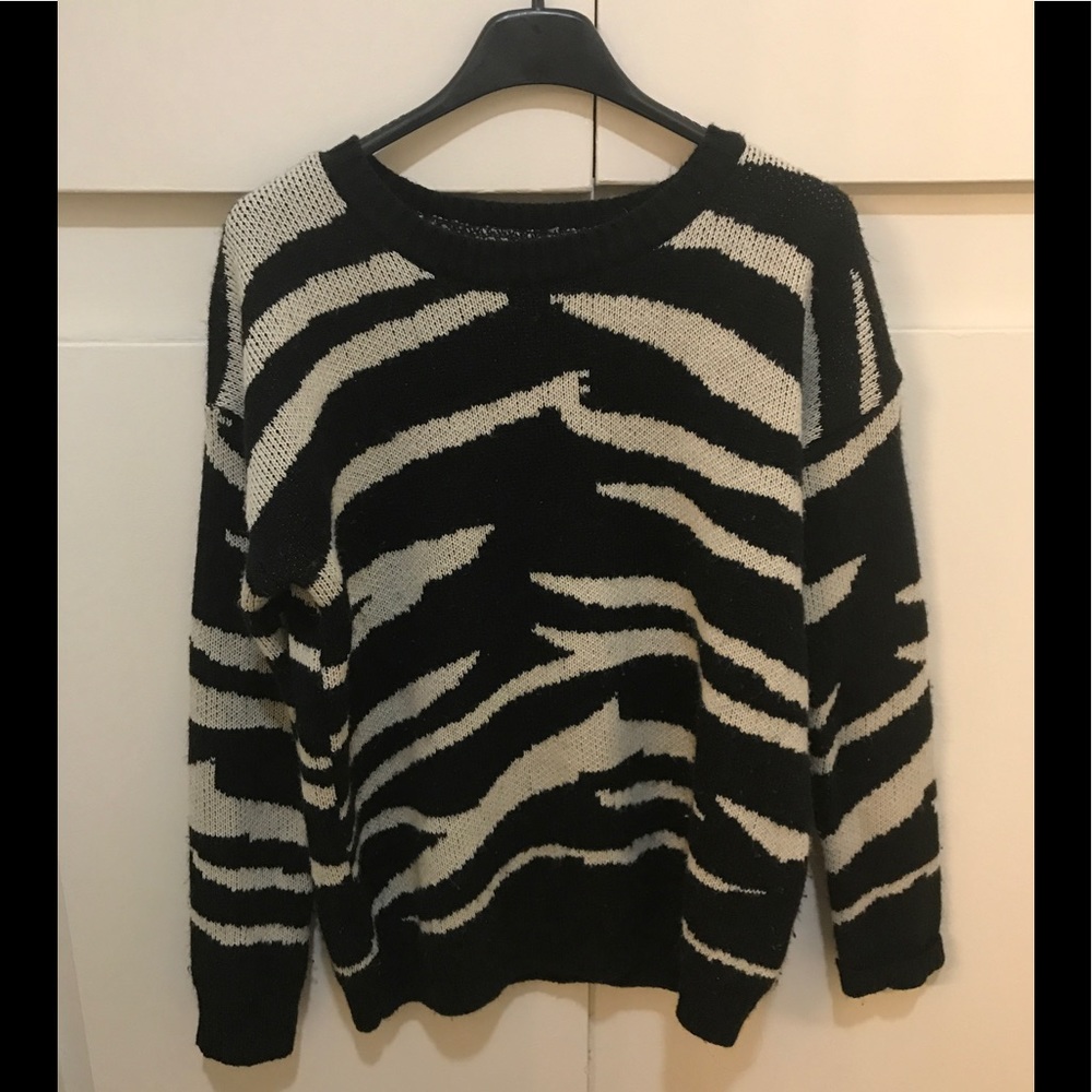 Lucca Couture Comfy Zebra Print Sweater XS